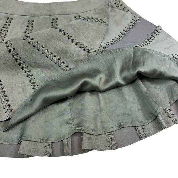 Glamorous Gray Faux Suede Whipstitch Mini Skater Skirt, M - Picture 6 of 12